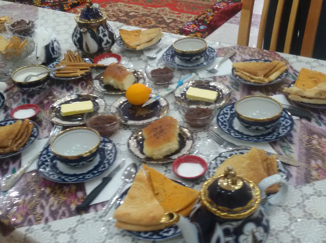Ulli Hovli Hotel
