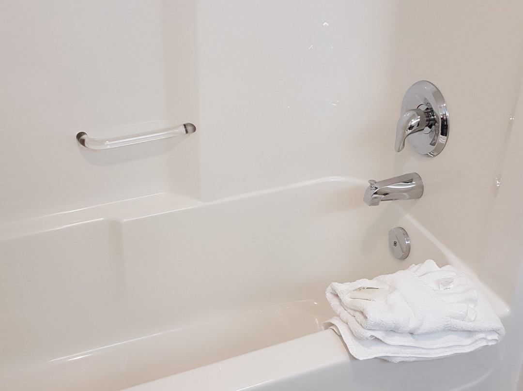 Days Inn & Suites by Wyndham Langley主图