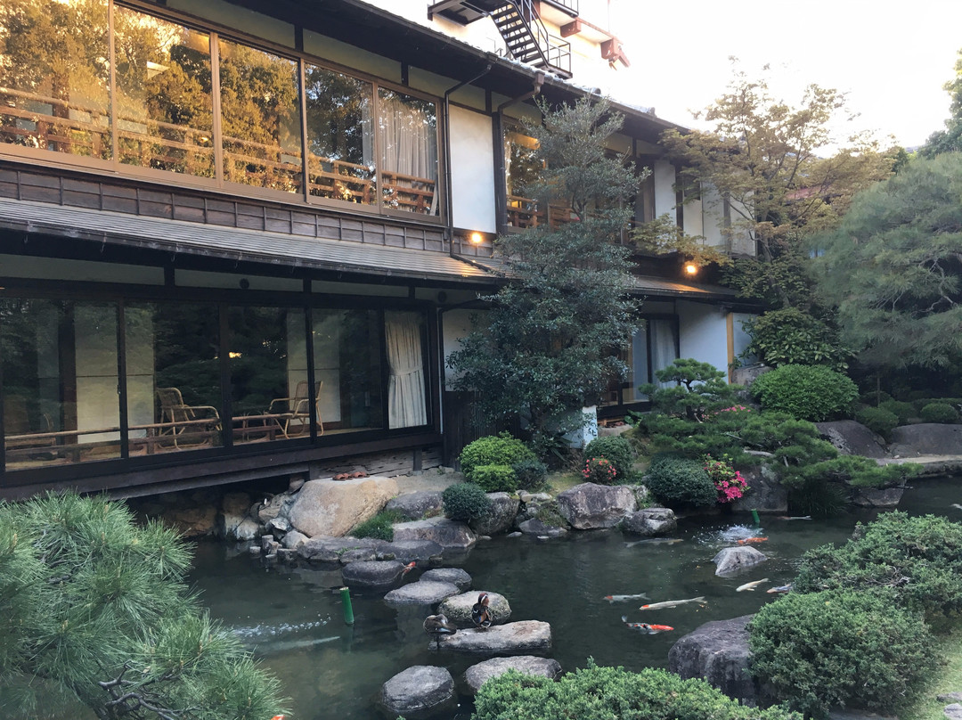 玛促达雅酒店主图