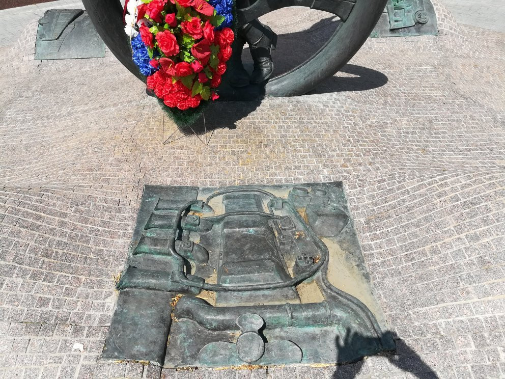 Monument to the Heroes of Motorists-莫斯科必去景点