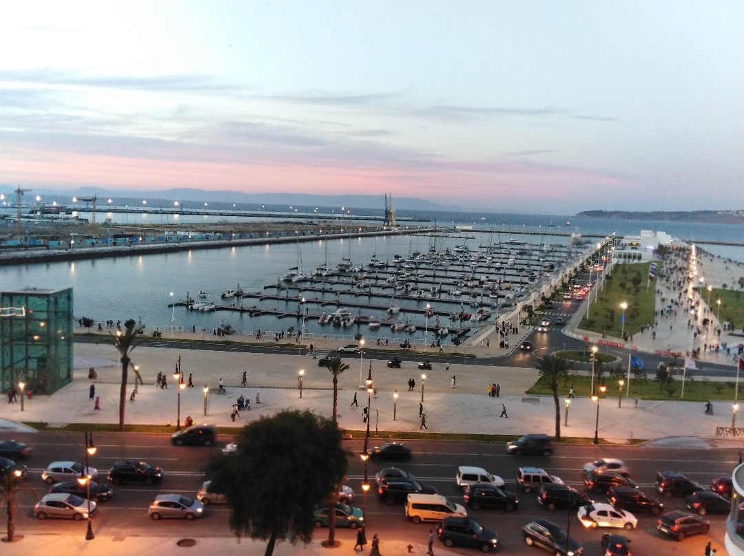 Bouhendia Beach-丹吉尔必去景点