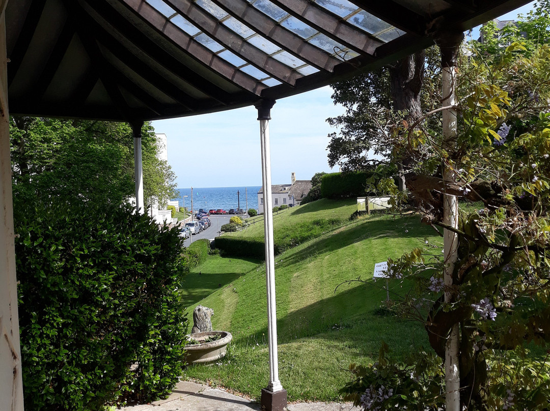 Royal Glen Hotel主图