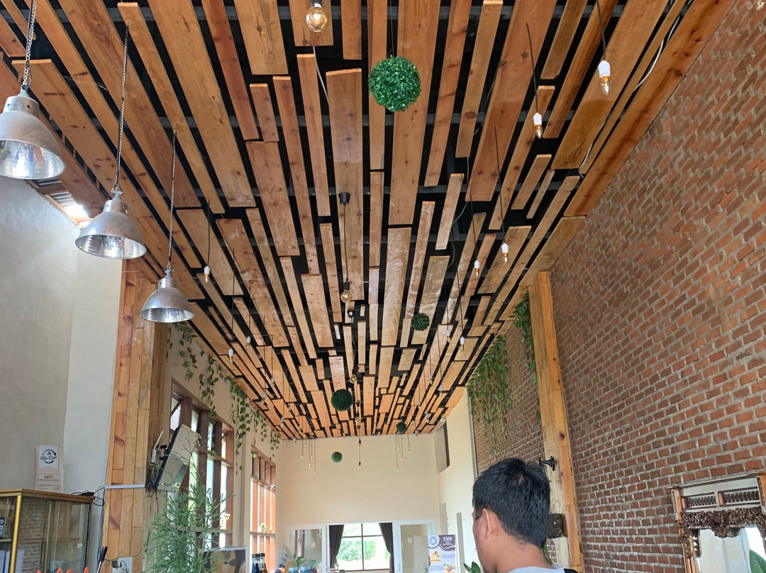 Al Fattah Hotel, Cafe & Meeting Room Bener Meriah
