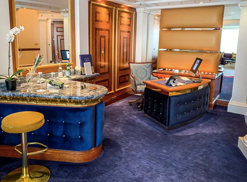 迪拜帆船酒店主图