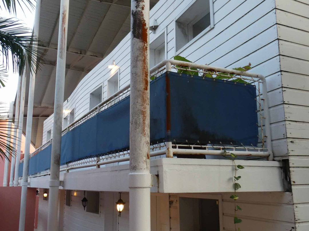 Blue Haven Hotel主图