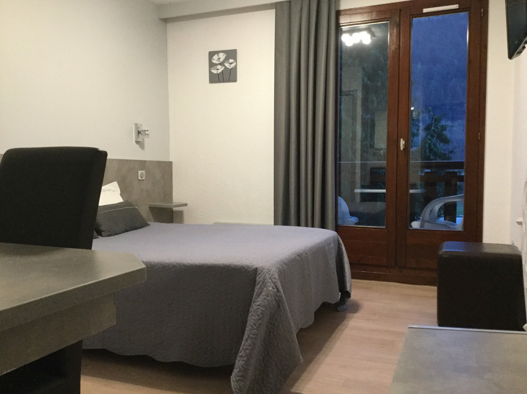 帕兰波酒店主图