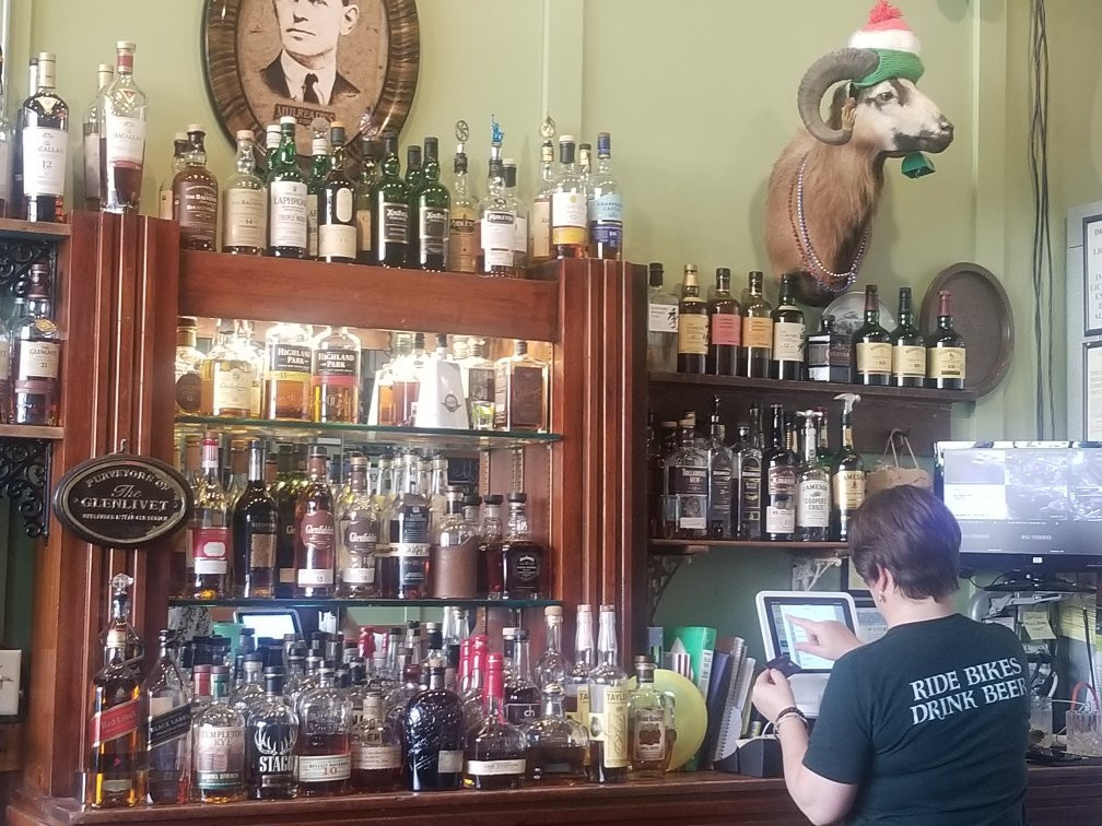 Mulready's Pub-恩波里亚必去景点