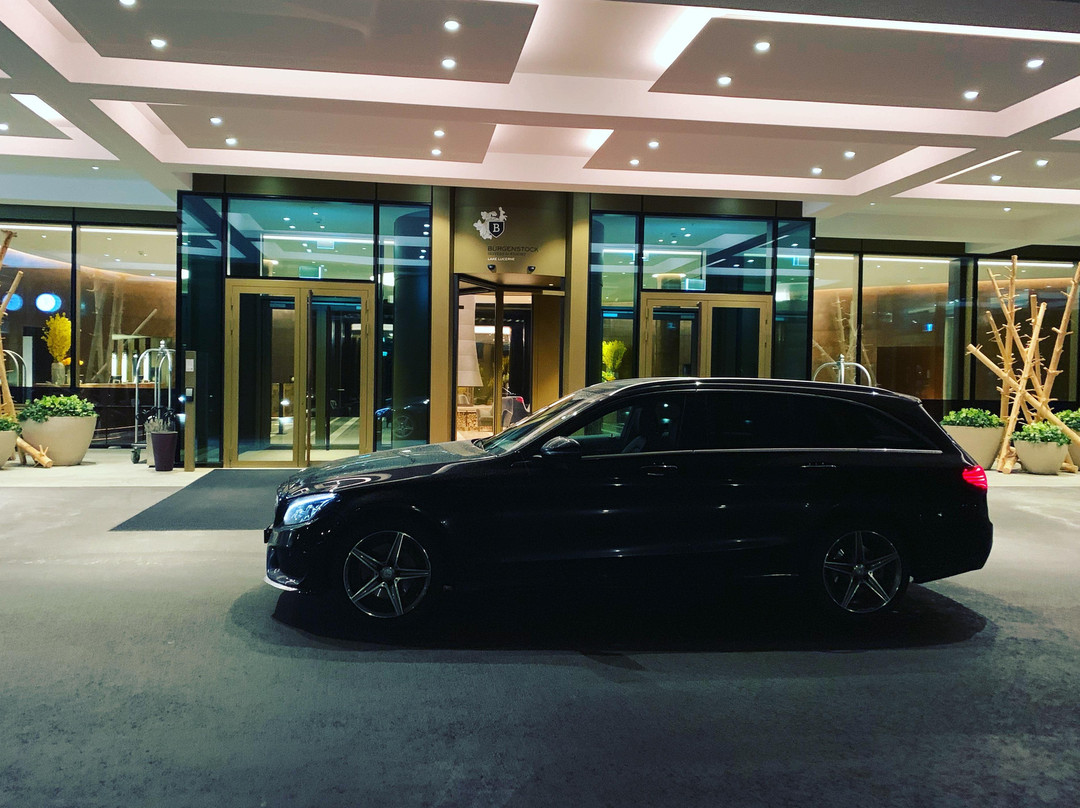 SWISS PRIVATE DRIVER Taxi-Limousinenservice