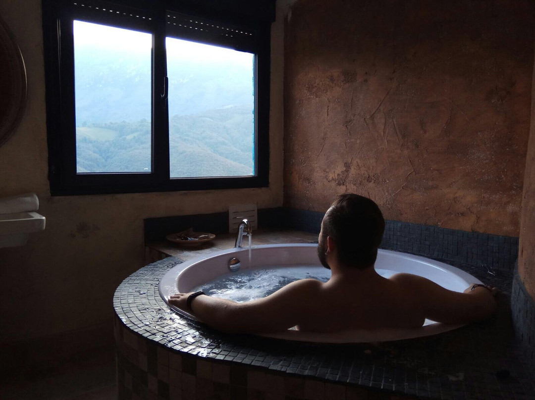 L'Aldea Sonada Del Angliru主图