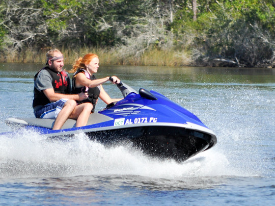 Barefoot Tours & Charters-橙色海湾必去景点
