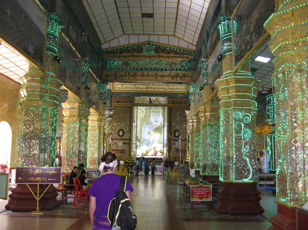 Kyauk Taw Gyi Pagoda景点图片