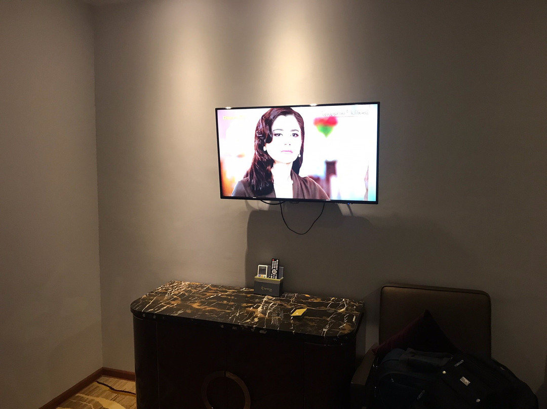 Royal Hinthar Hotel主图