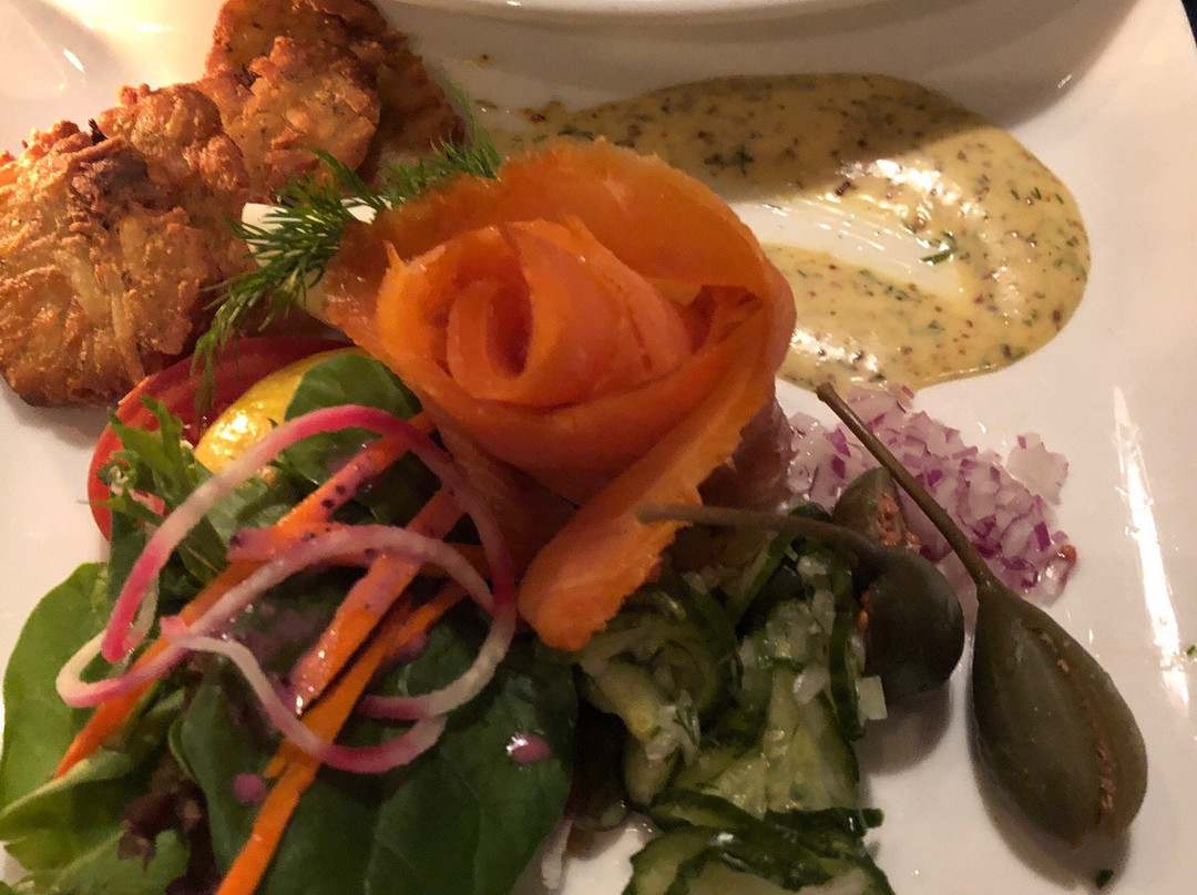 Tall Trees Muskoka (亨茨维尔)餐厅/美食点评 餐厅地址/餐厅电话/餐厅周边信息/餐厅推荐菜