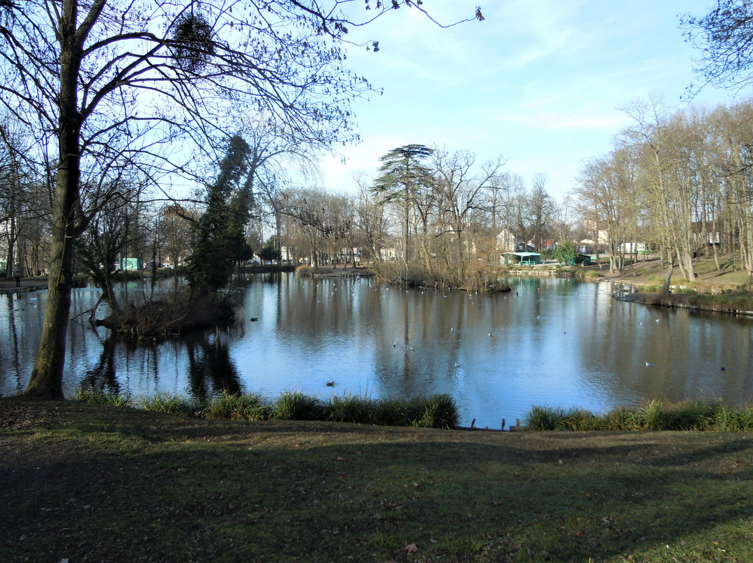 Le Parc De La Mairie-Clichy-Sous-Bois必去景点