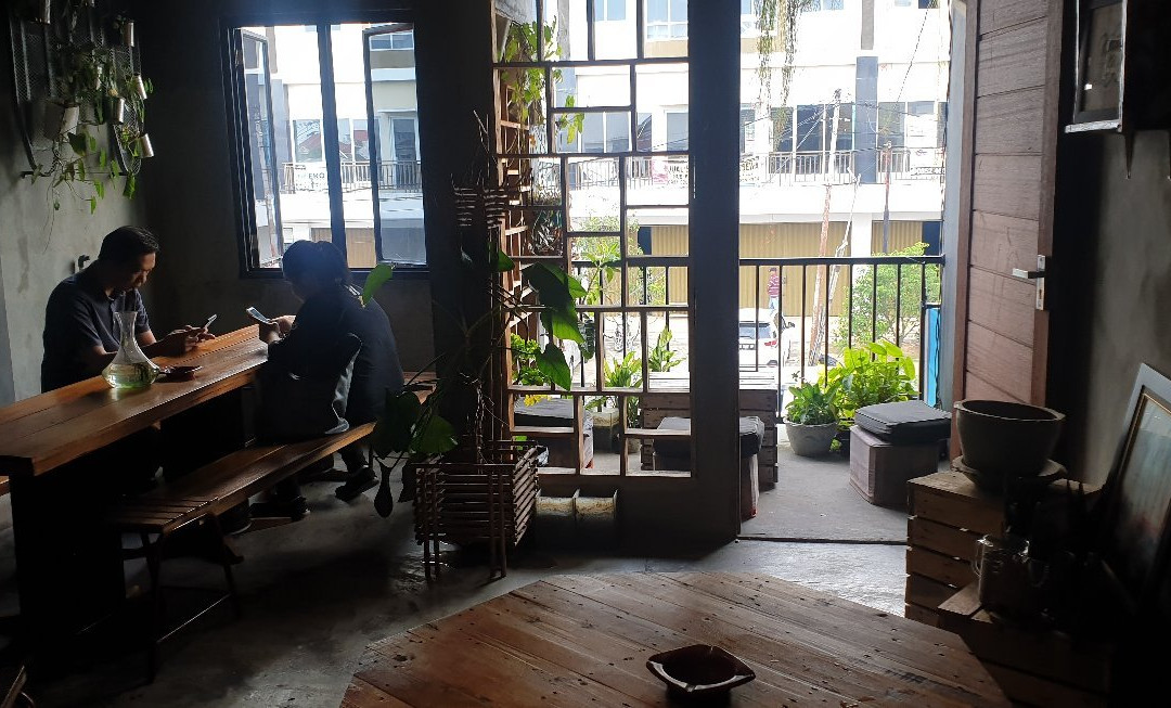 Segitiga Coffee & Roastery