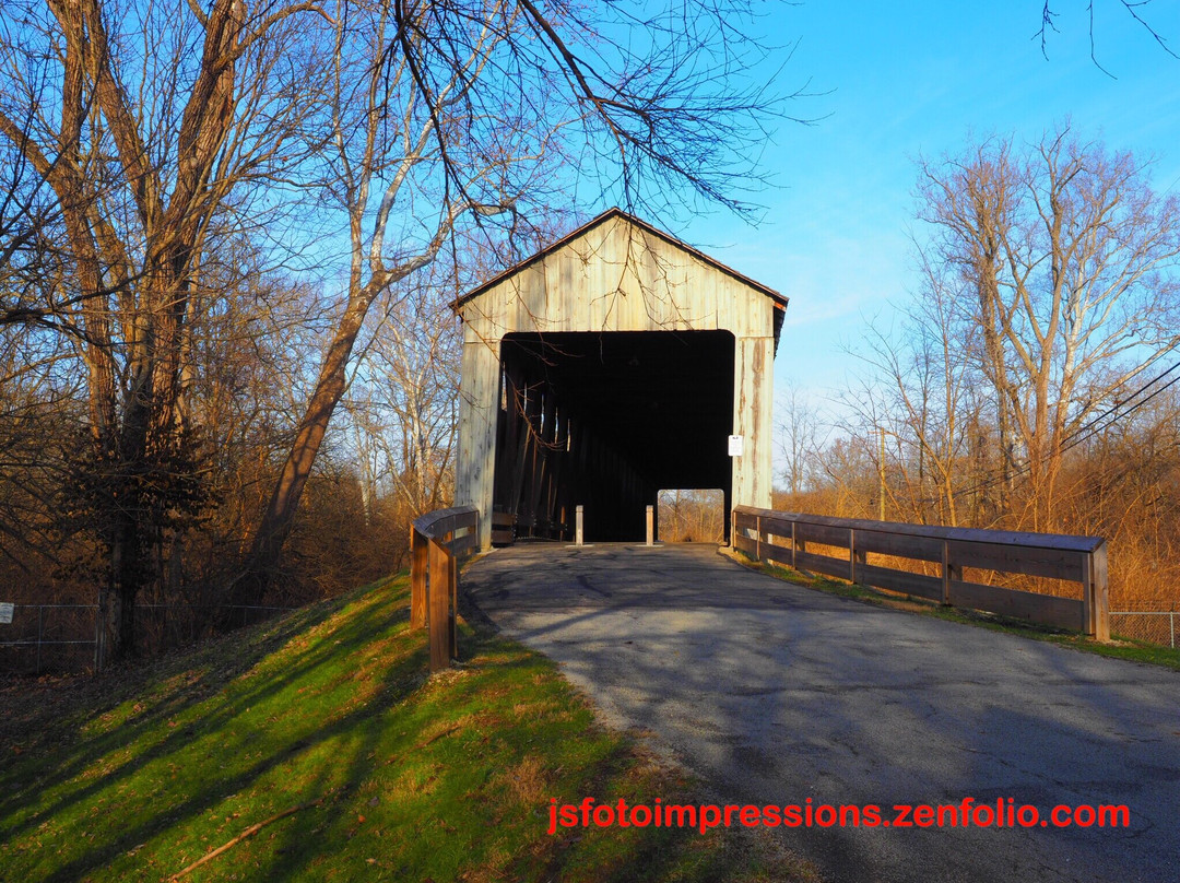 The Black Covered Bridge-Oxford必去景点