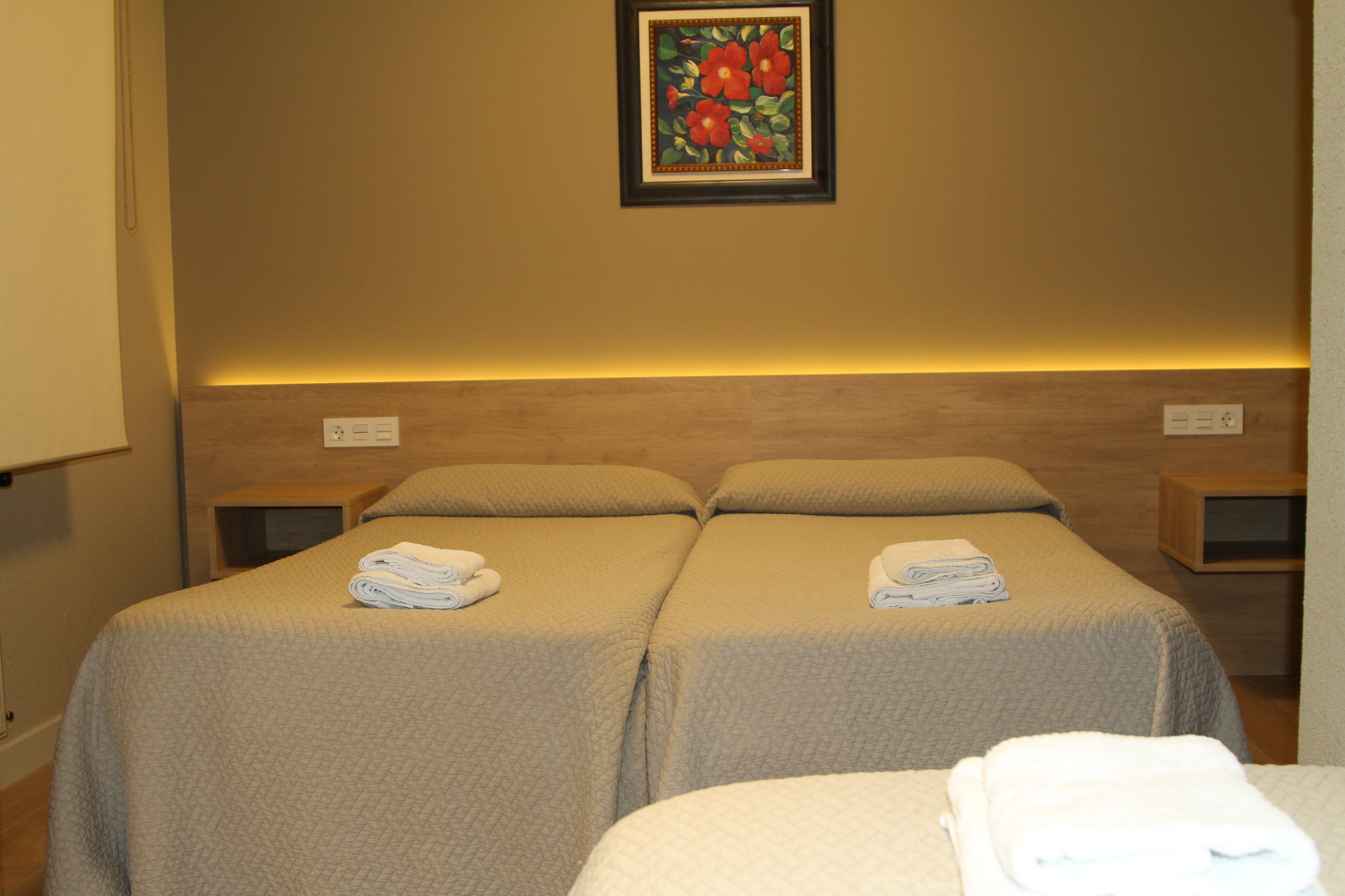 Hostal Acella-官方