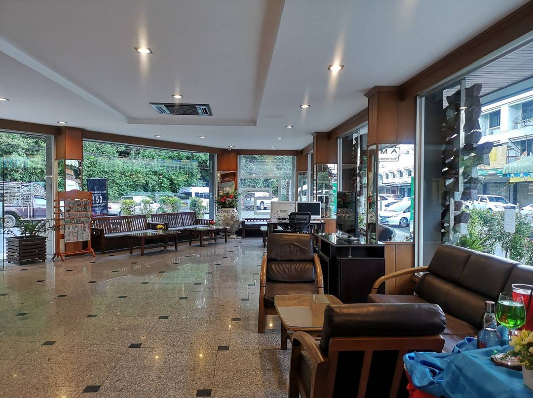 绿屋酒店主图