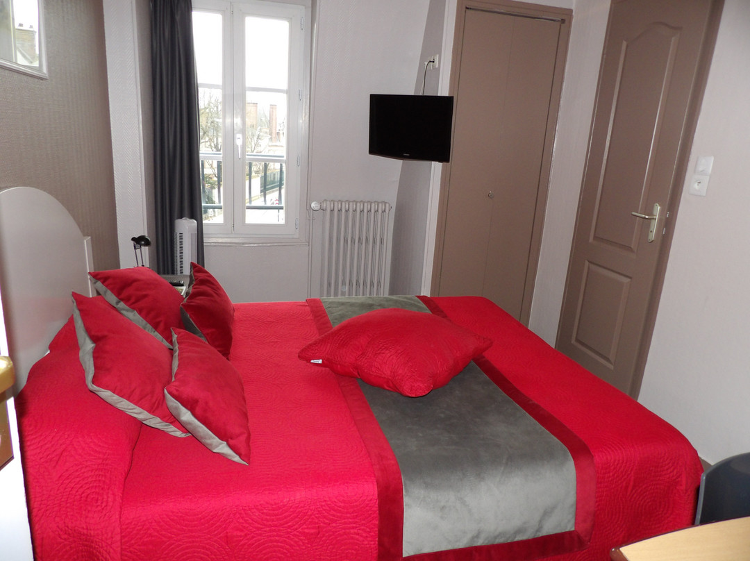 黎塞留巴库斯酒店主图