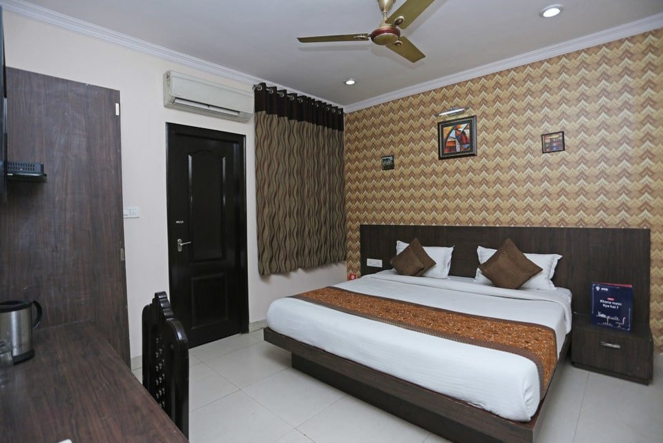 OYO 4471 Hotel Rajmahal主图