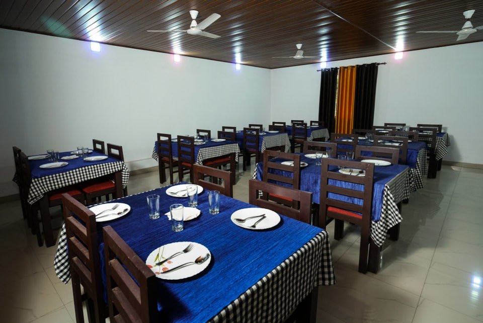 OYO 7966 Laacienekkas Valley Resort主图