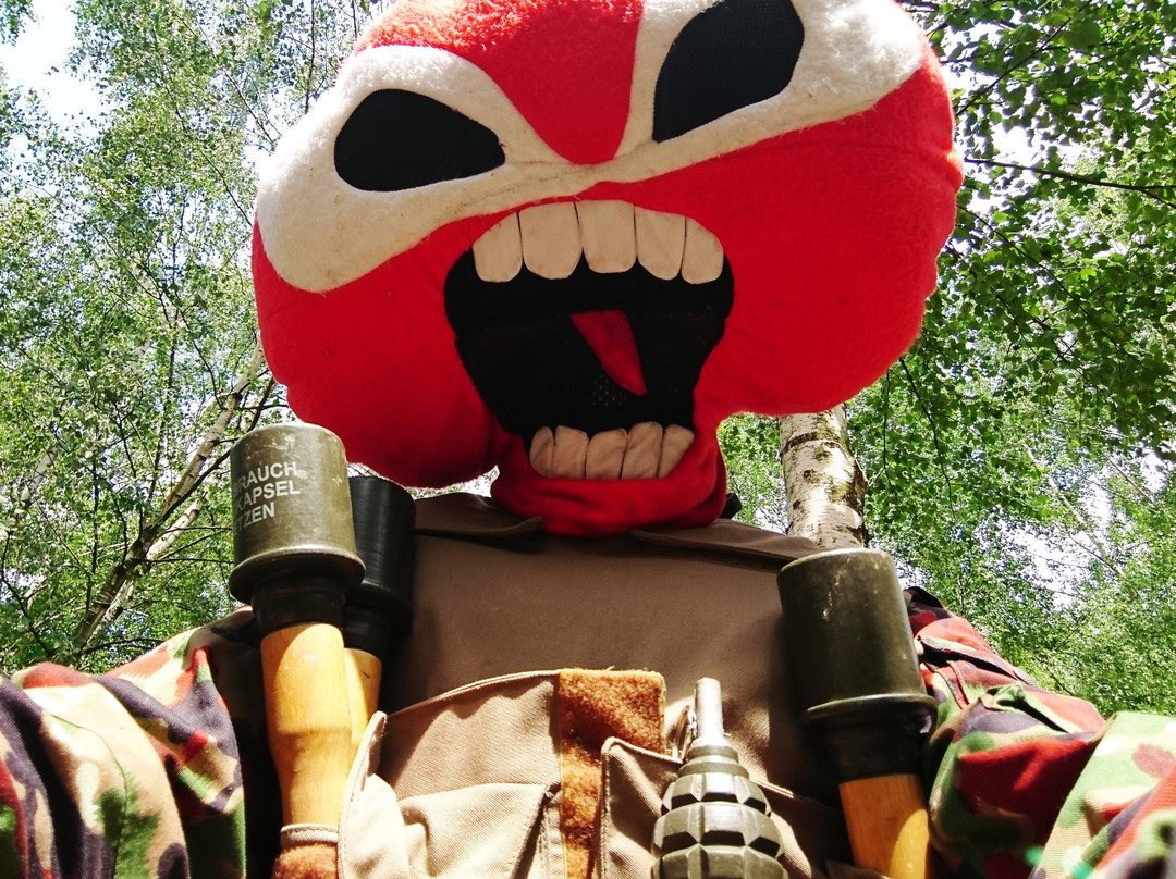 Wegrzce Wielkie旅游景点-LeciKulka.pl Paintball Krakow