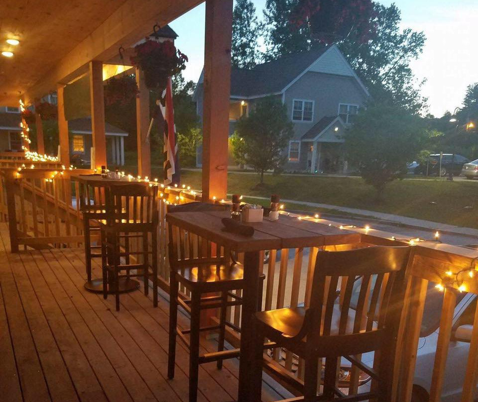 Cavendish餐馆和美食-Murdocks on the Green