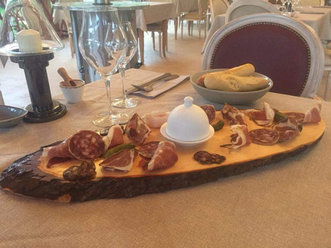 Auberge U Bon Tempu Les Cannes Olmeto主图