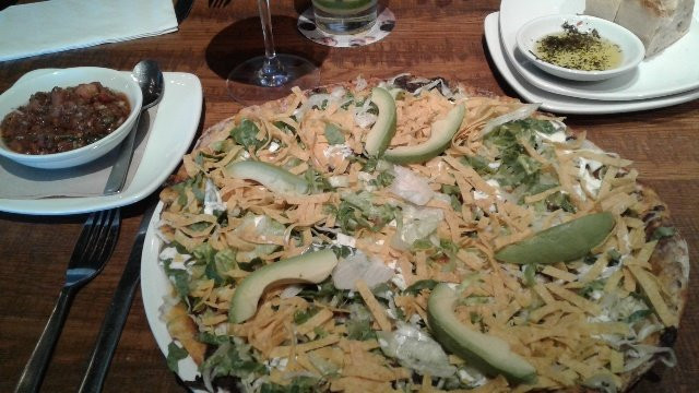 California Pizza Kitchen Rolling Hills