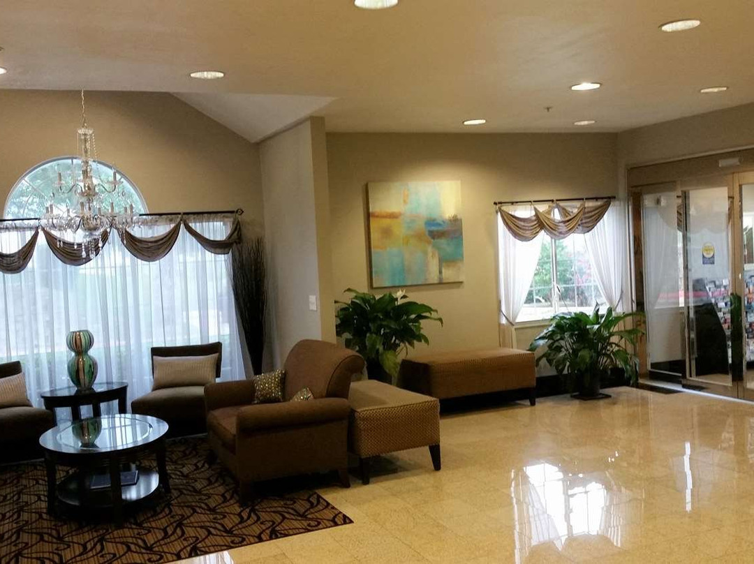 Best Western Roanoke Inn & Suites主图