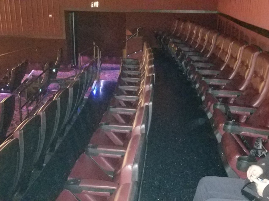 Cinemark 22 Imax-兰开斯特必去景点