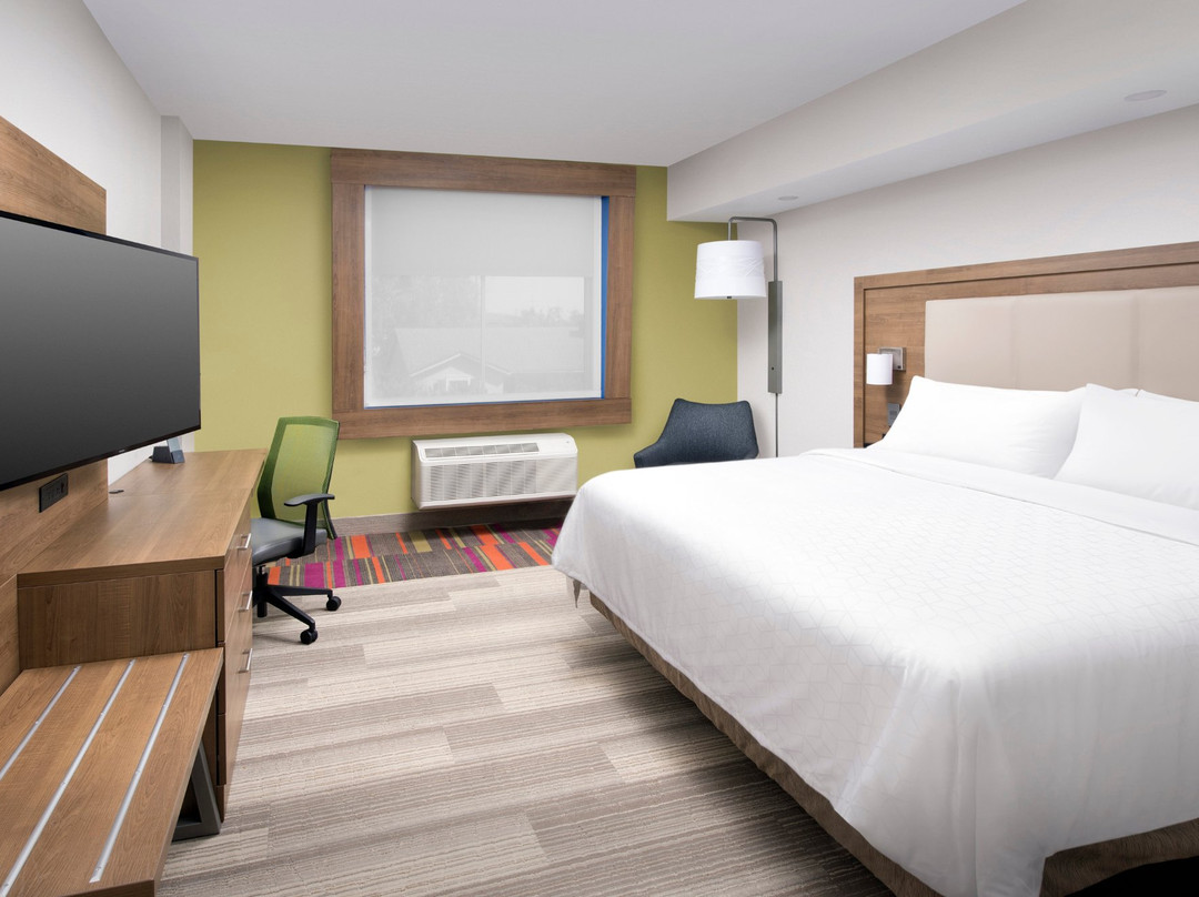 Holiday Inn Express Jacksonville Beach by IHG主图