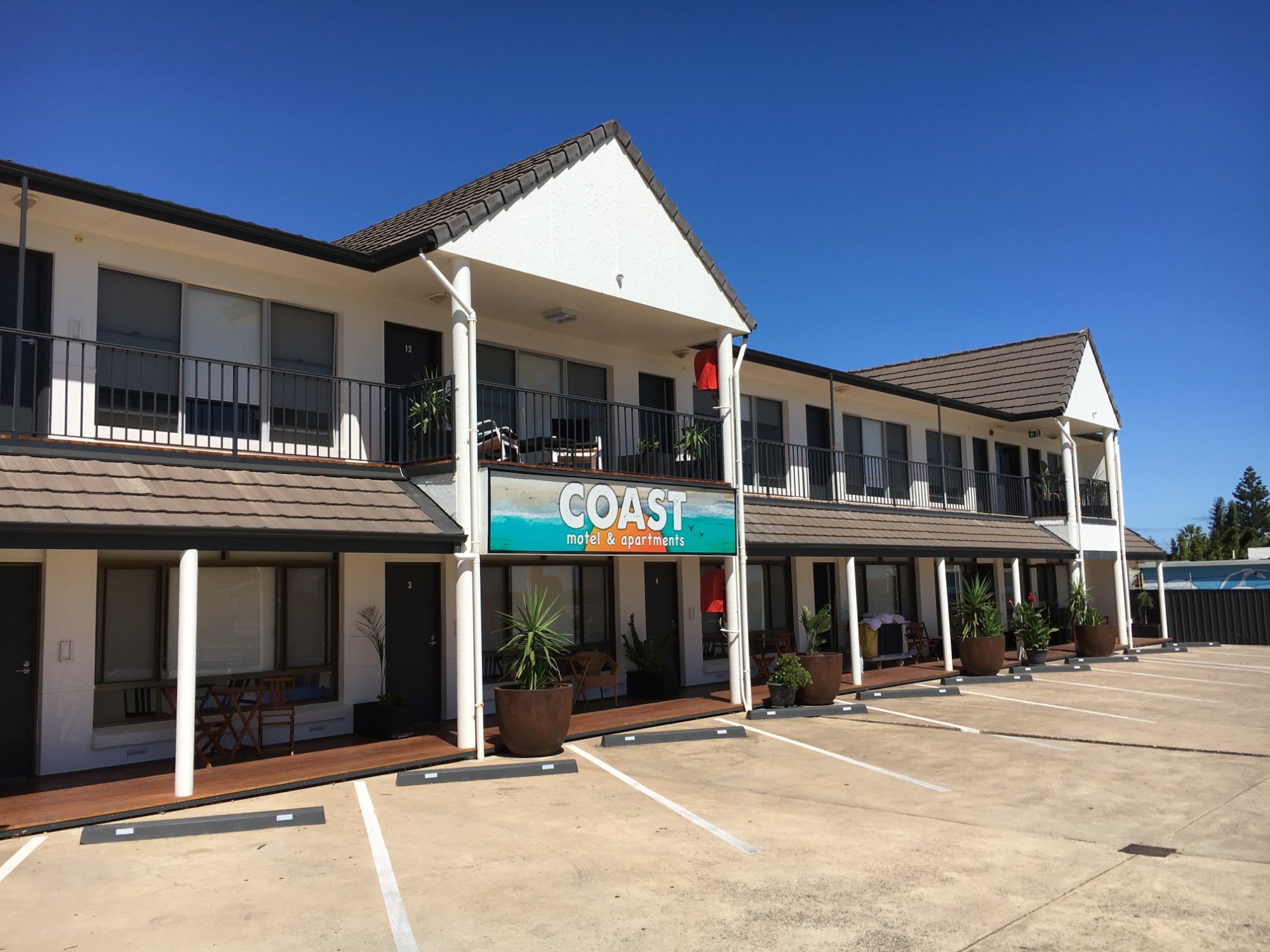 Coast Motel and Apartments-浴室
