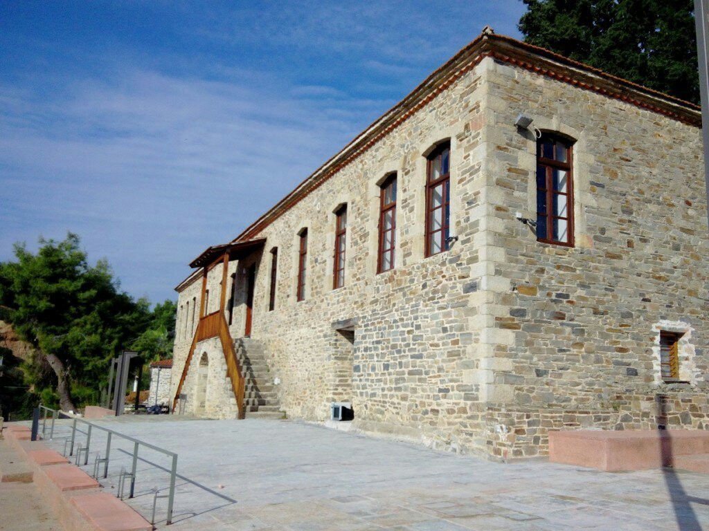 Historical and Folklore Museum of Nikiti景点图片