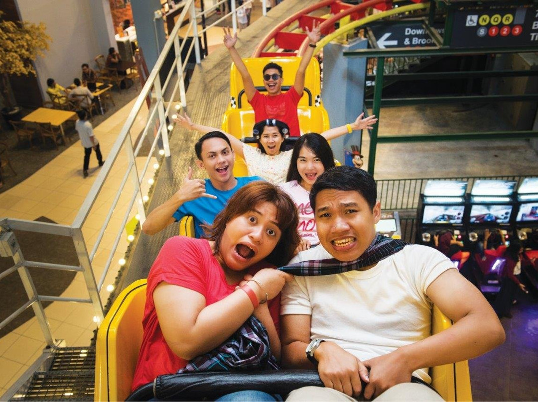 Transmart-巨港必去景点