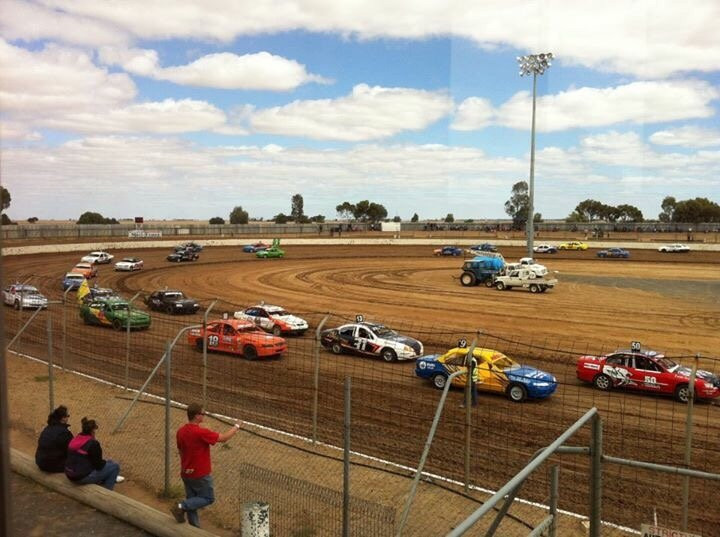 Blue Ribbon Raceway