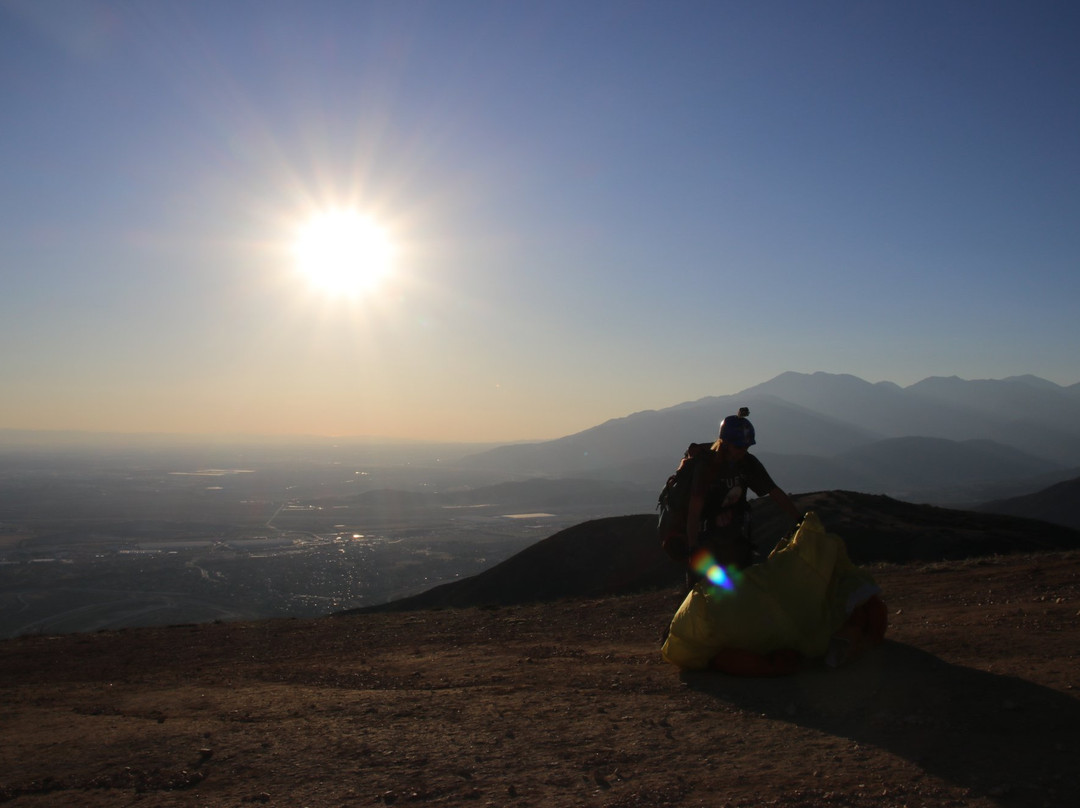 Paragliding California-圣贝纳迪诺必去景点