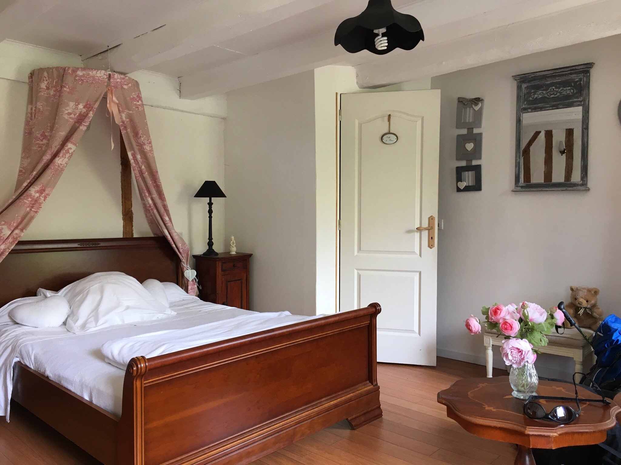 Auberge Caule-官方