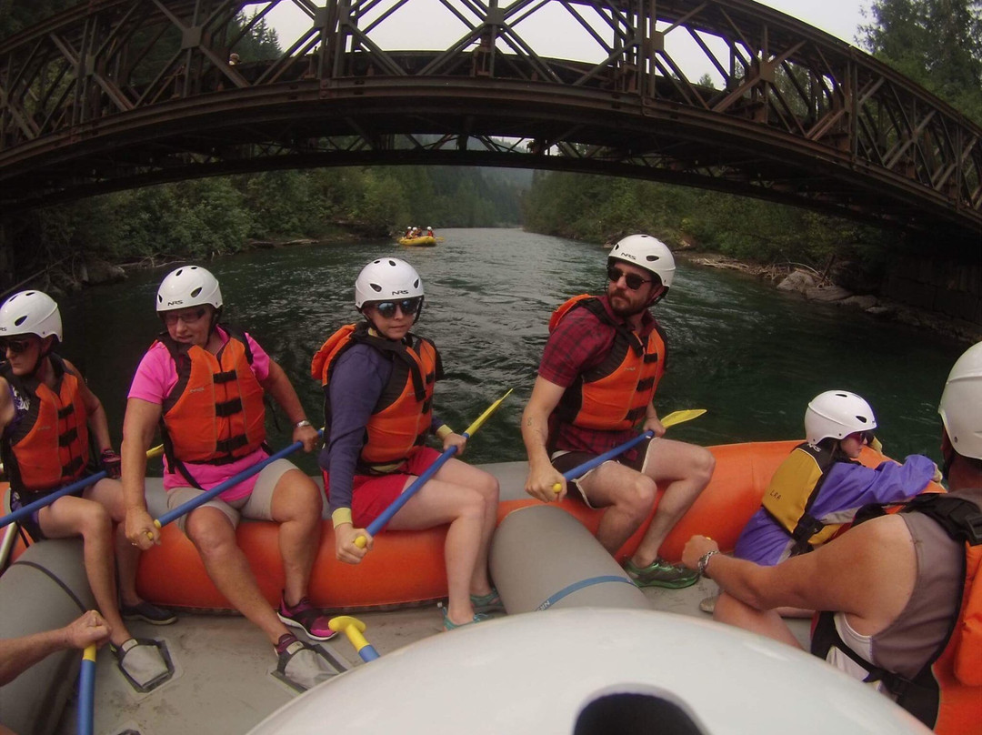 Lardeau River Adventures景点图片