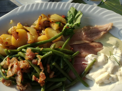 Wangerland餐馆和美食-Waterkant