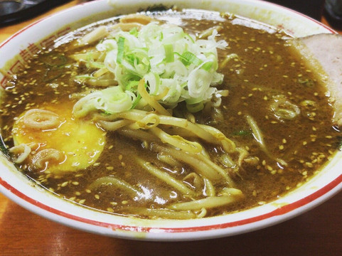 夕张市餐馆和美食-Snack Baron