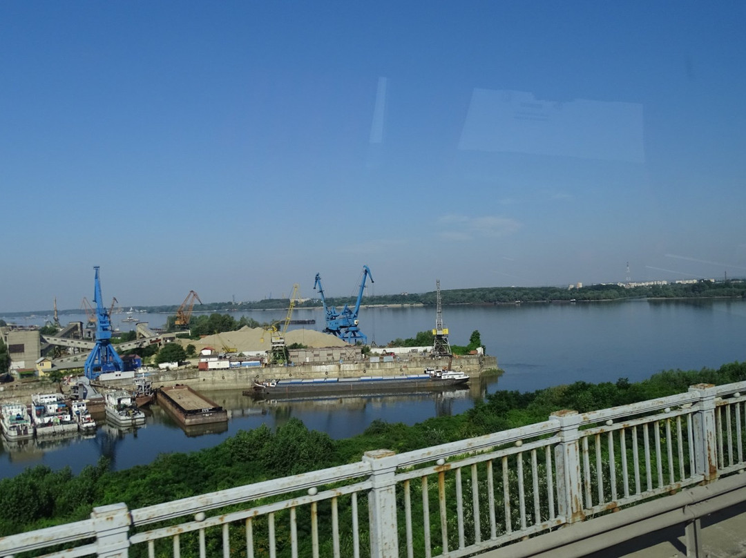 Brücke der Freundschaft景点图片