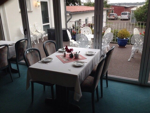 Hotel garni Perle am Bodden主图