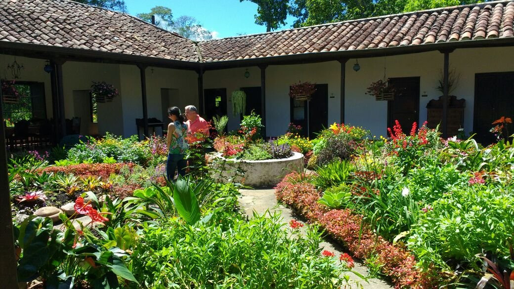 Hotel Hacienda El Roble