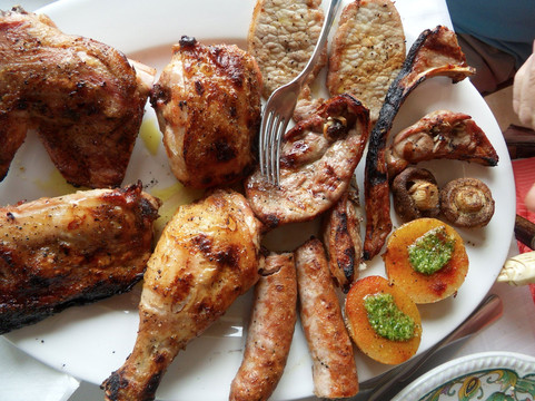 Vilallonga de Ter餐馆和美食-El Serrat de Tregurà (Ca La Rosa)