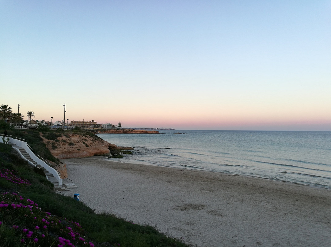 Playa El Conde-Torre de la Horadada必去景点