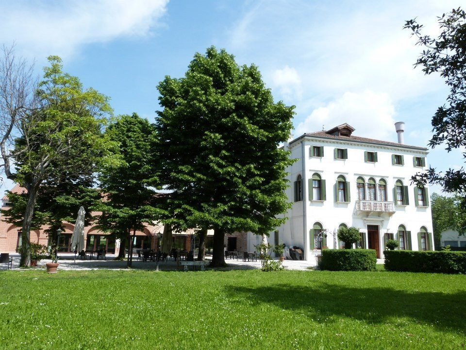 坎帕尼亚卢皮亚酒店住宿-Villa Martìn