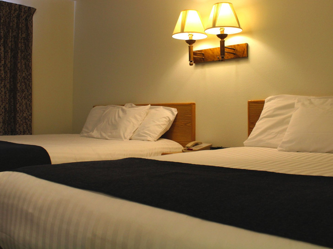 Trade Wind Motel主图