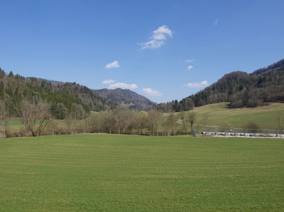 Jura Tourisme-Saint-Ursanne必去景点