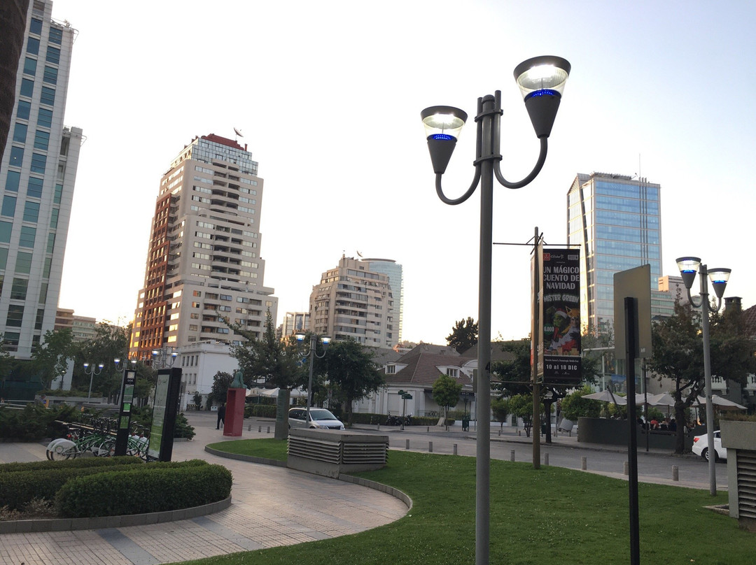 Isidora Goyenechea-圣地亚哥必去景点